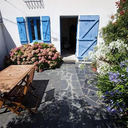 Dom wakacyjny Belle Maison Avec Piscine Privee *